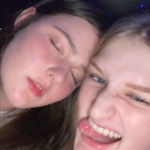 Meet your Posher, Leah